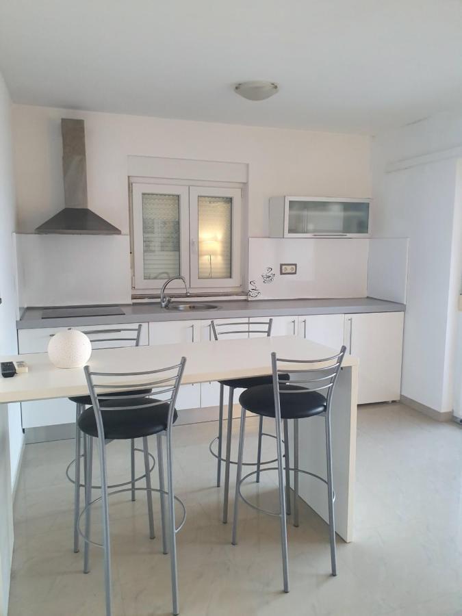 Lavender Apartments Drage Ngoại thất bức ảnh