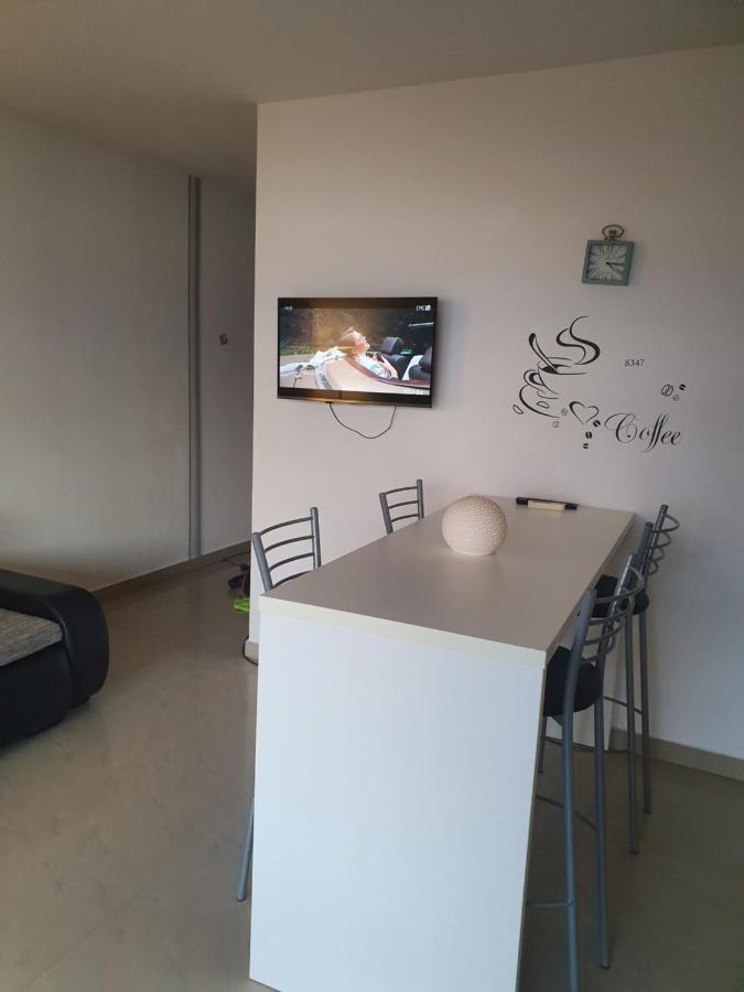 Lavender Apartments Drage Ngoại thất bức ảnh